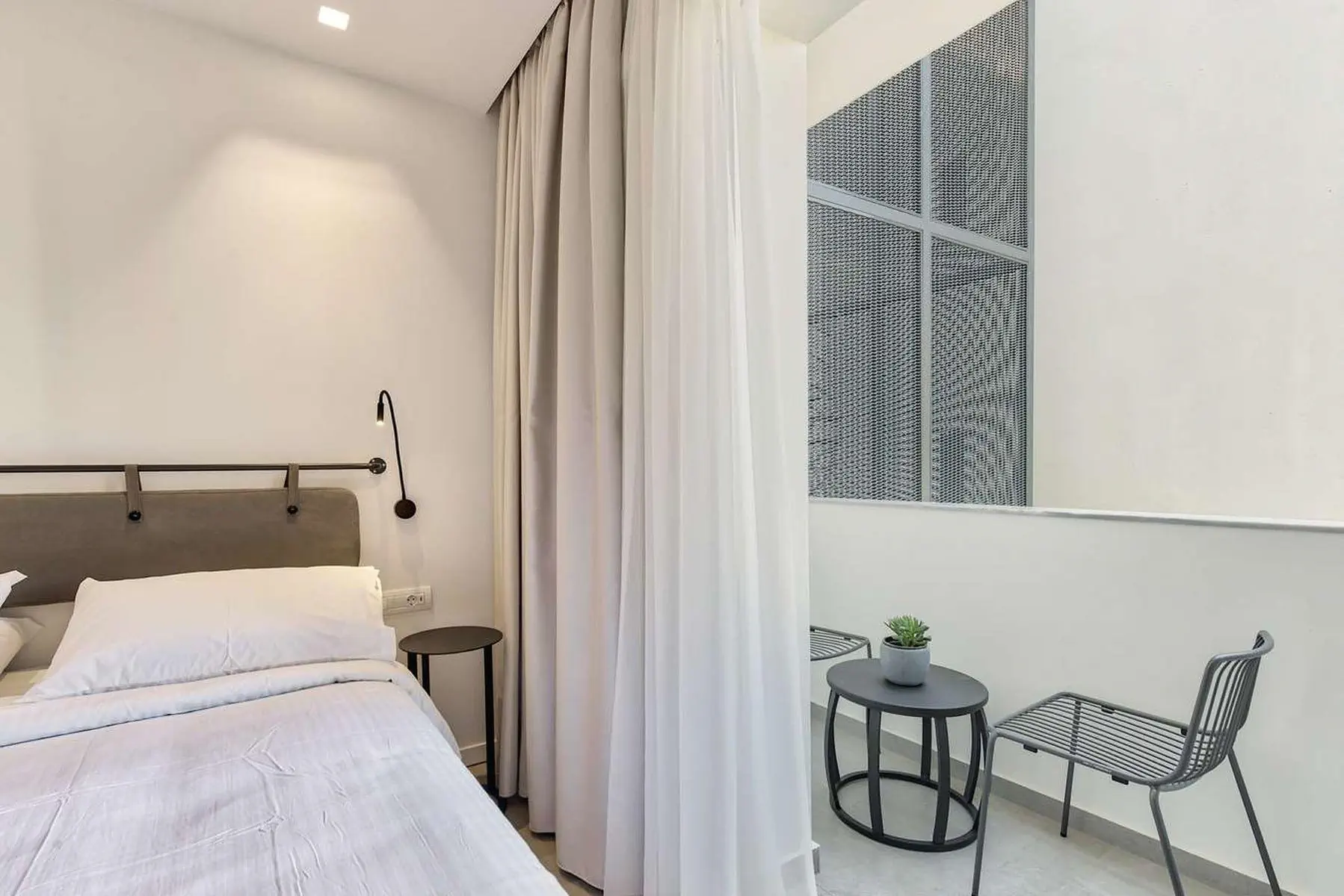 HOTEL Bitzaro Hotel