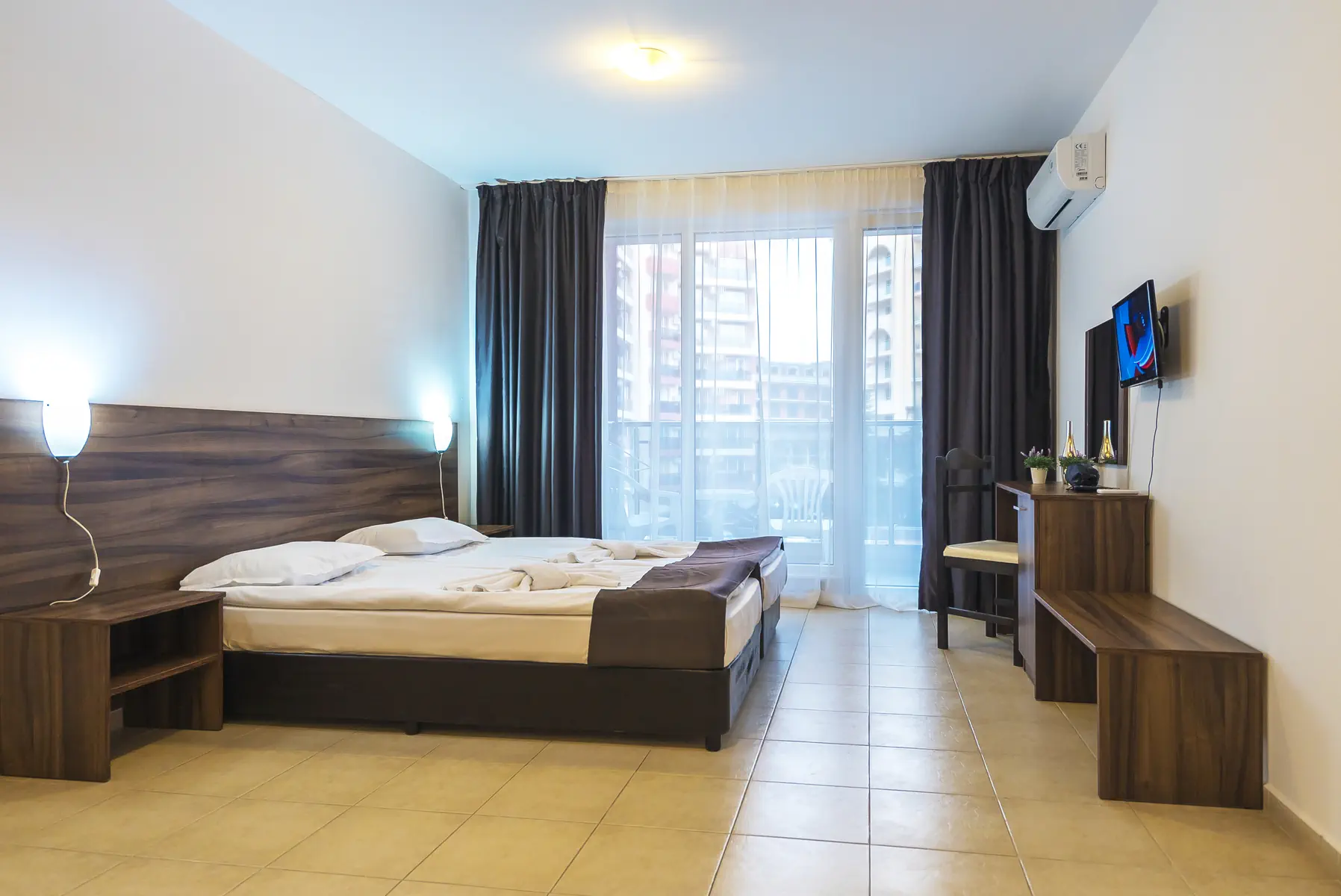 Admiral Plaza Hotel