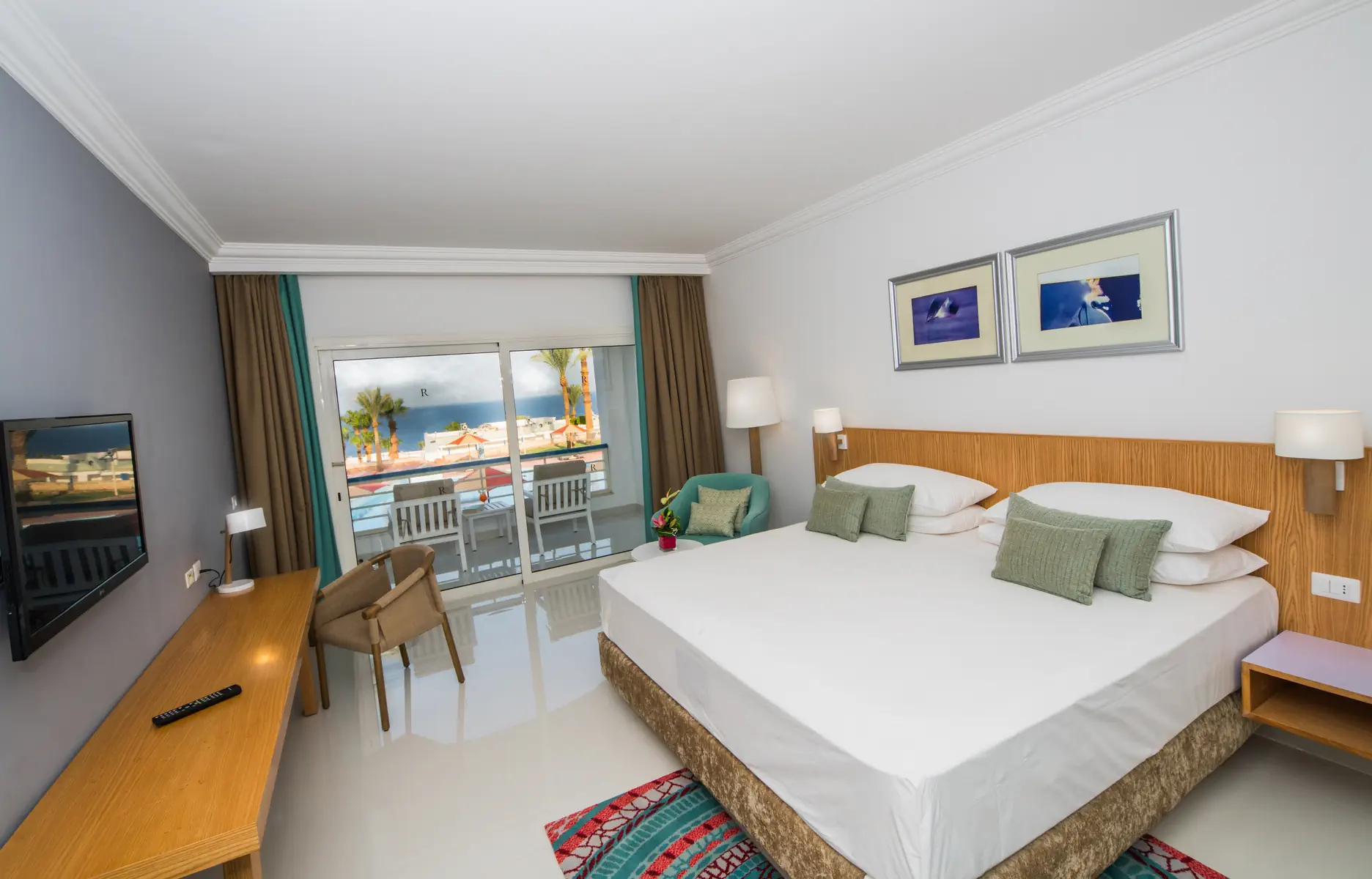 Renaissance Golden View Beach Resort by Marriott - zdjęcie 16