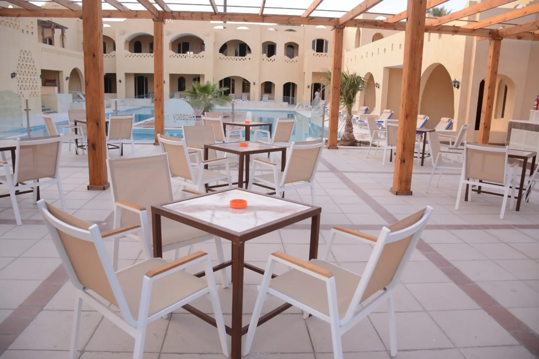 Romance Regency Club - zdjęcie 4