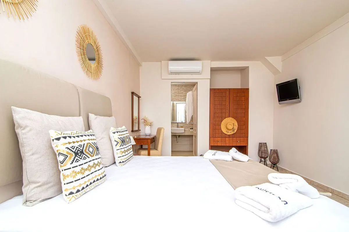 HOTEL Despina Hotel Apartments by Philoxenia