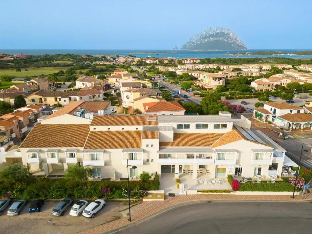 Felix Residence Porto San Paolo - zdjęcie 3