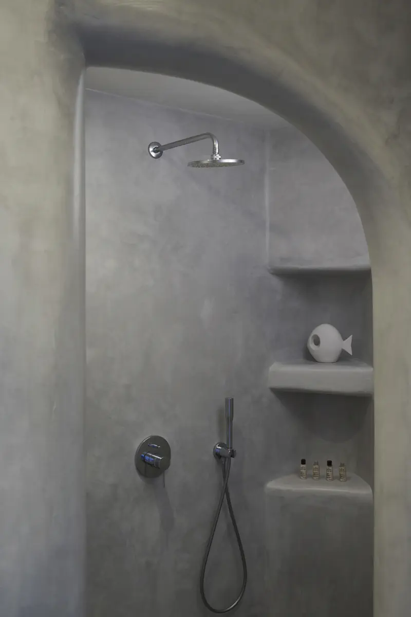Apanemo Hotel and Suites