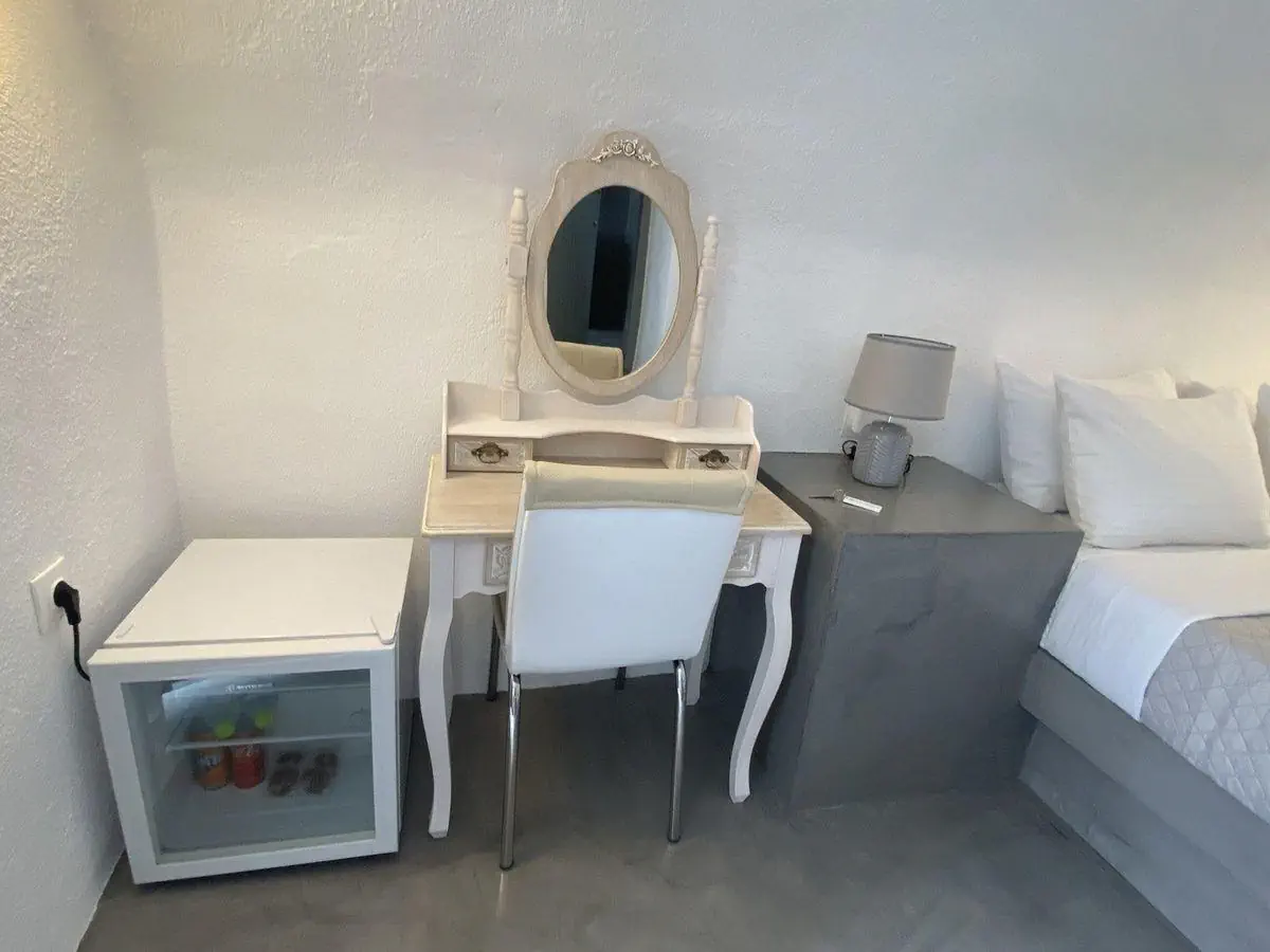 HOTEL Aqua Serenity Santorini Luxury Suites