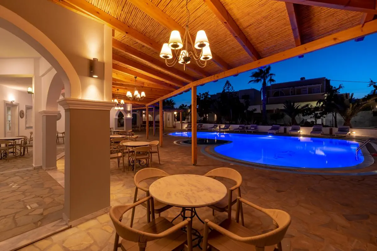 HOTEL Maistros Village