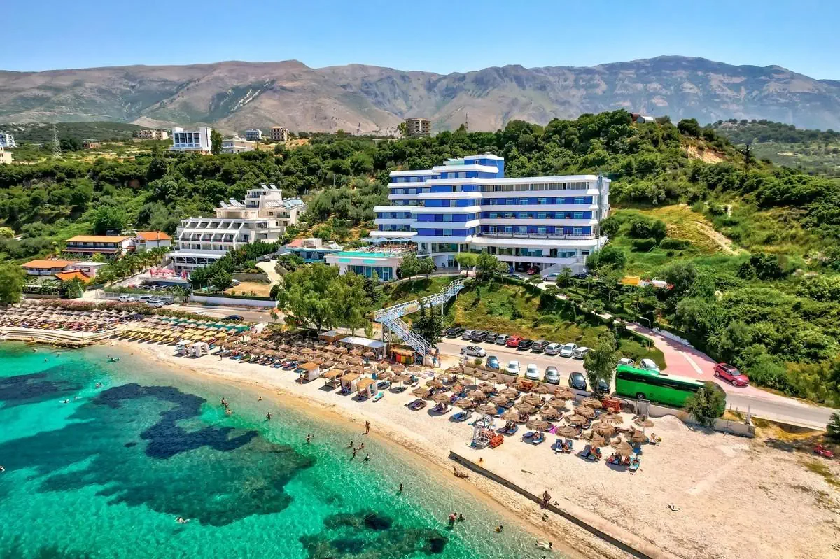 HOTEL Regina Blue Hotel