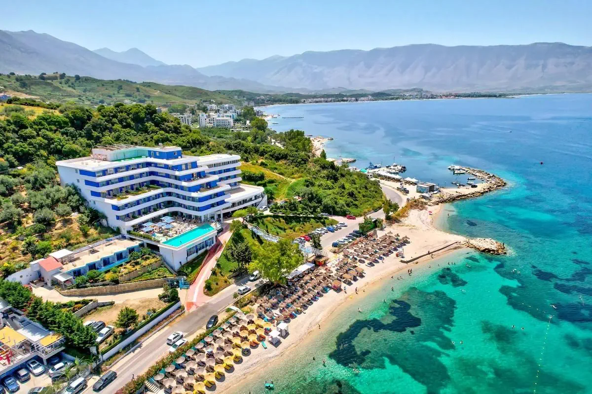 Regina Blue Hotel