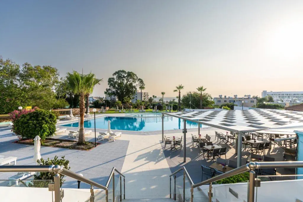 ADELAIS HOTEL