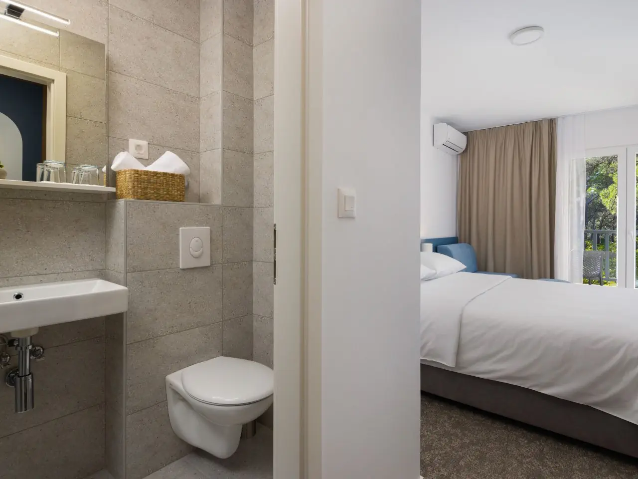 HOTEL: Alemaris Resort
