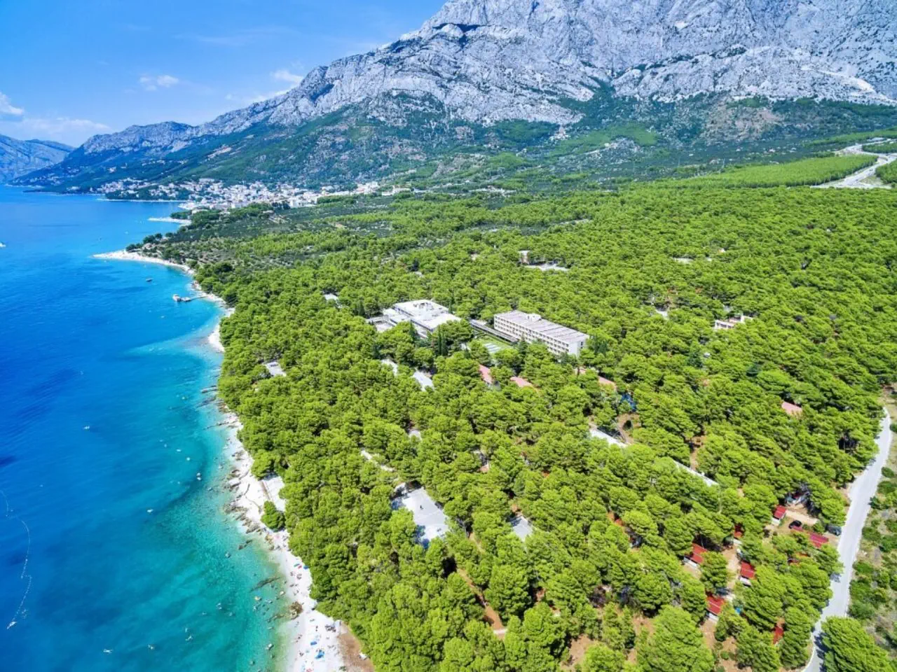 HOTEL: Alemaris Resort