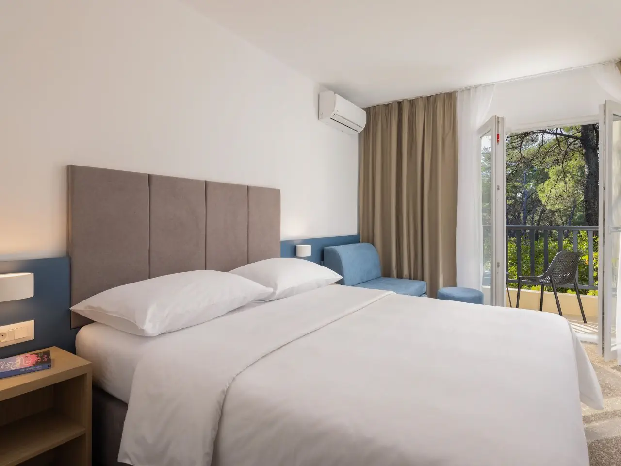HOTEL: Alemaris Resort