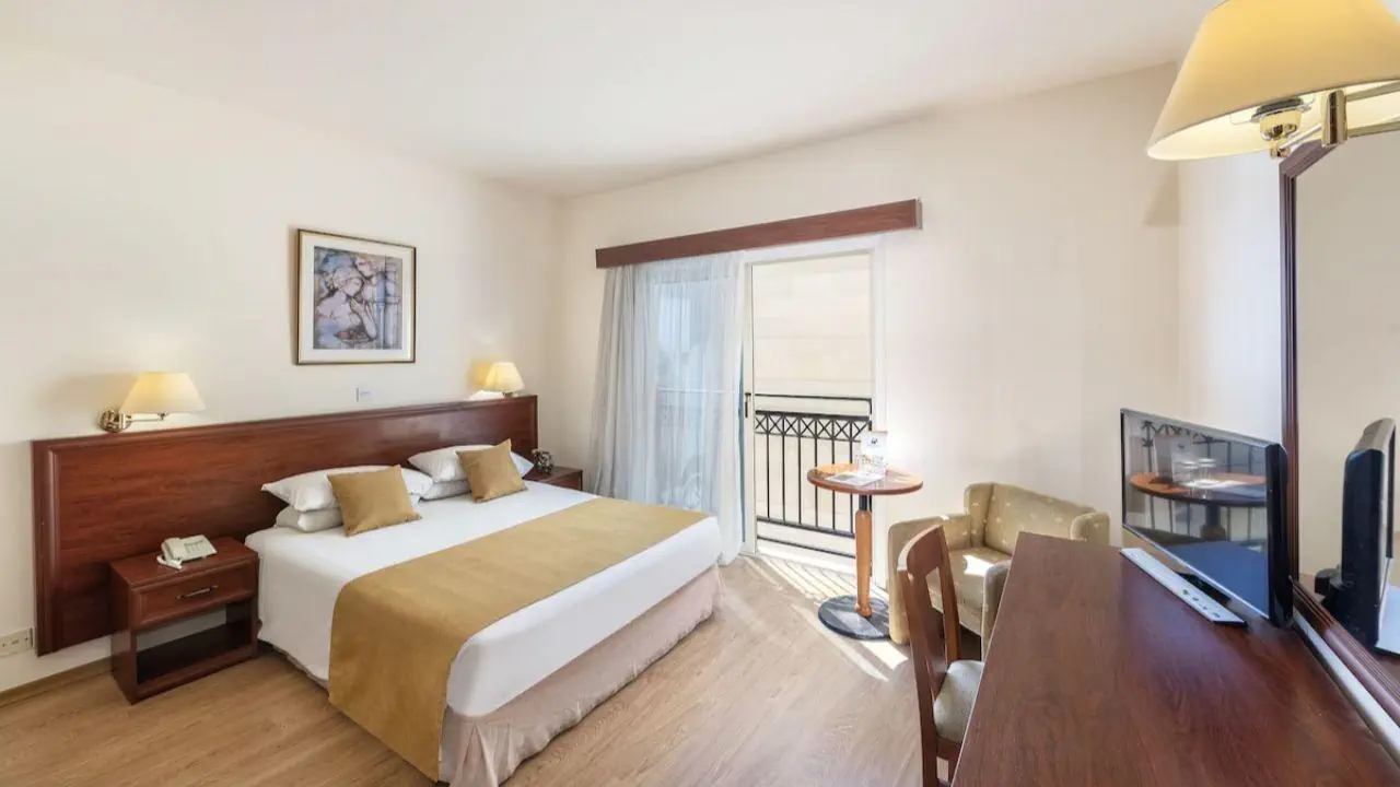 Kapetanios Limassol - zdjęcie 8
