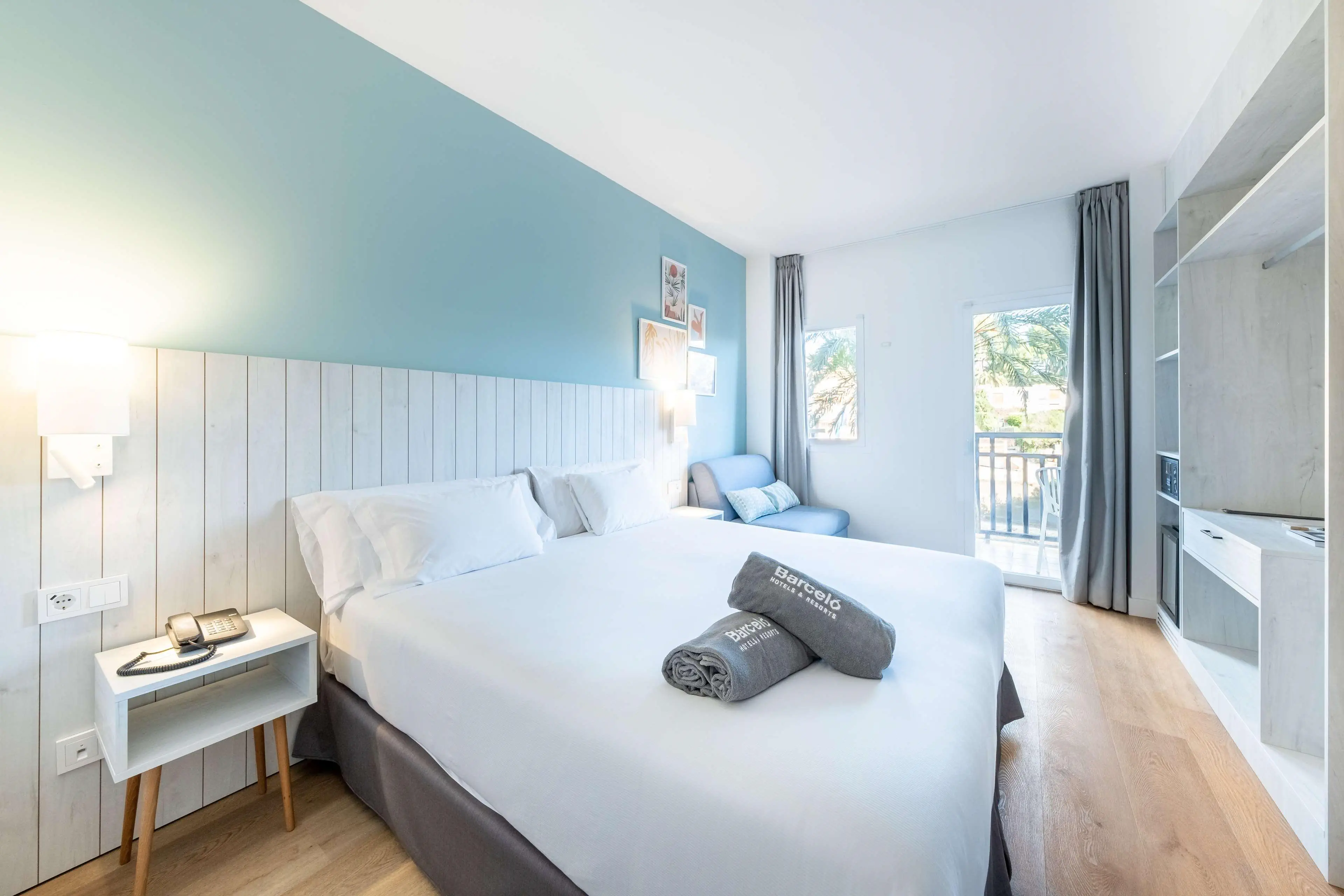 Barcelo Ponent Beach
