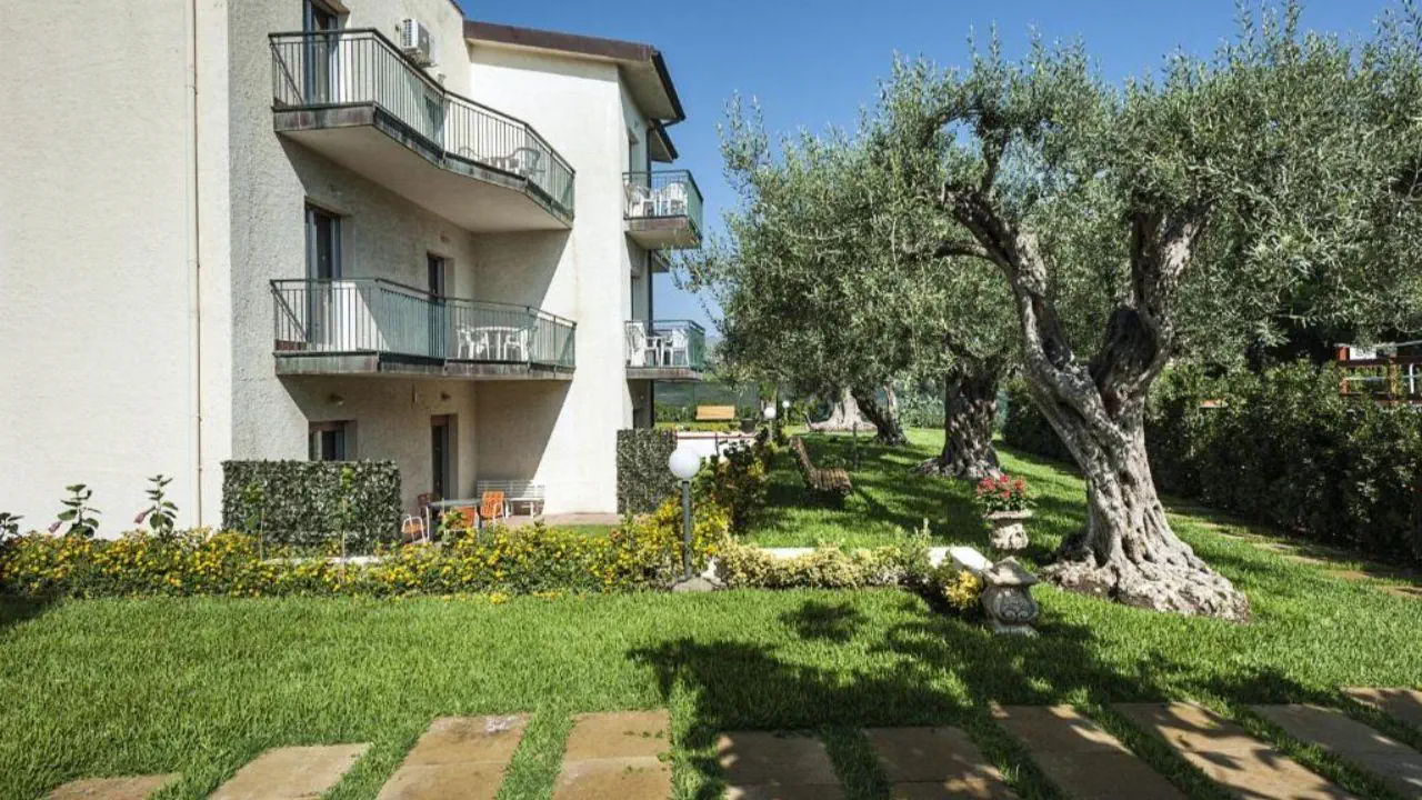 Villa Collina Residence - zdjęcie 6