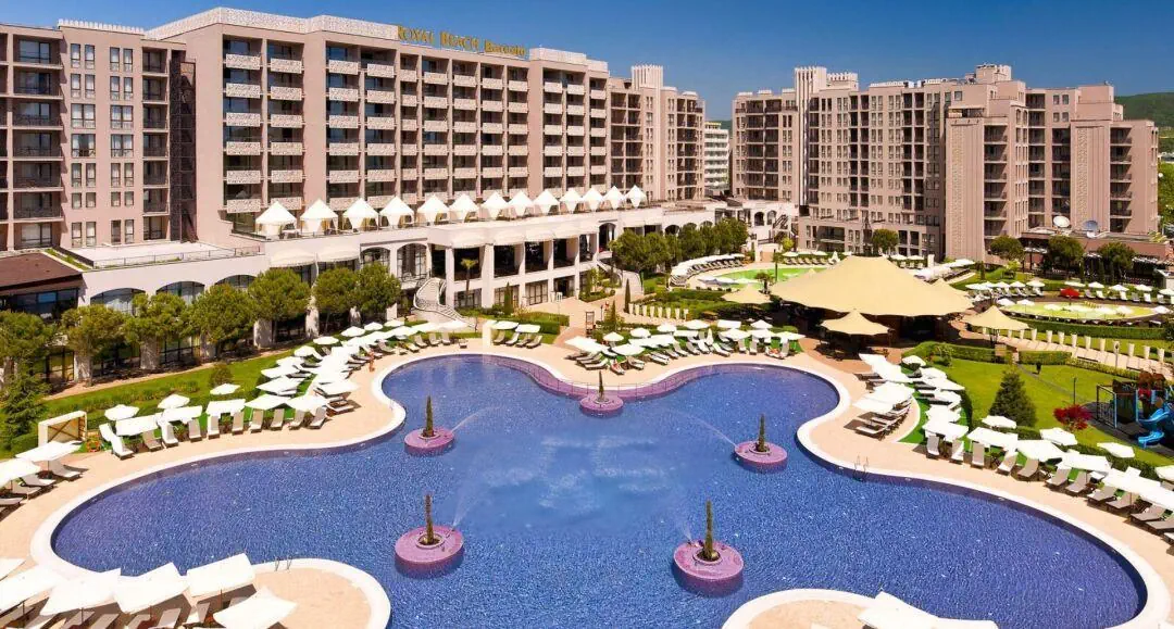 BARCELO ROYAL BEACH
