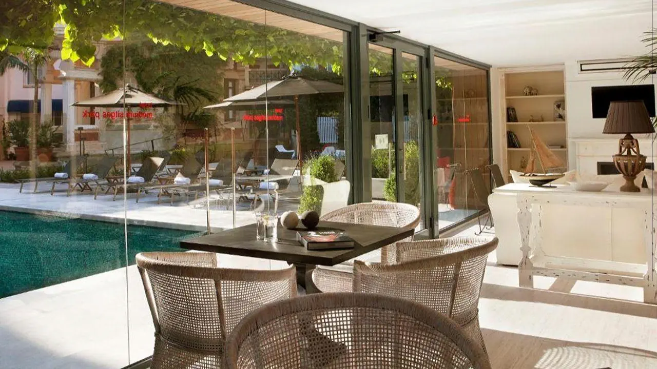 Medium Sitges Park - zdjęcie 17