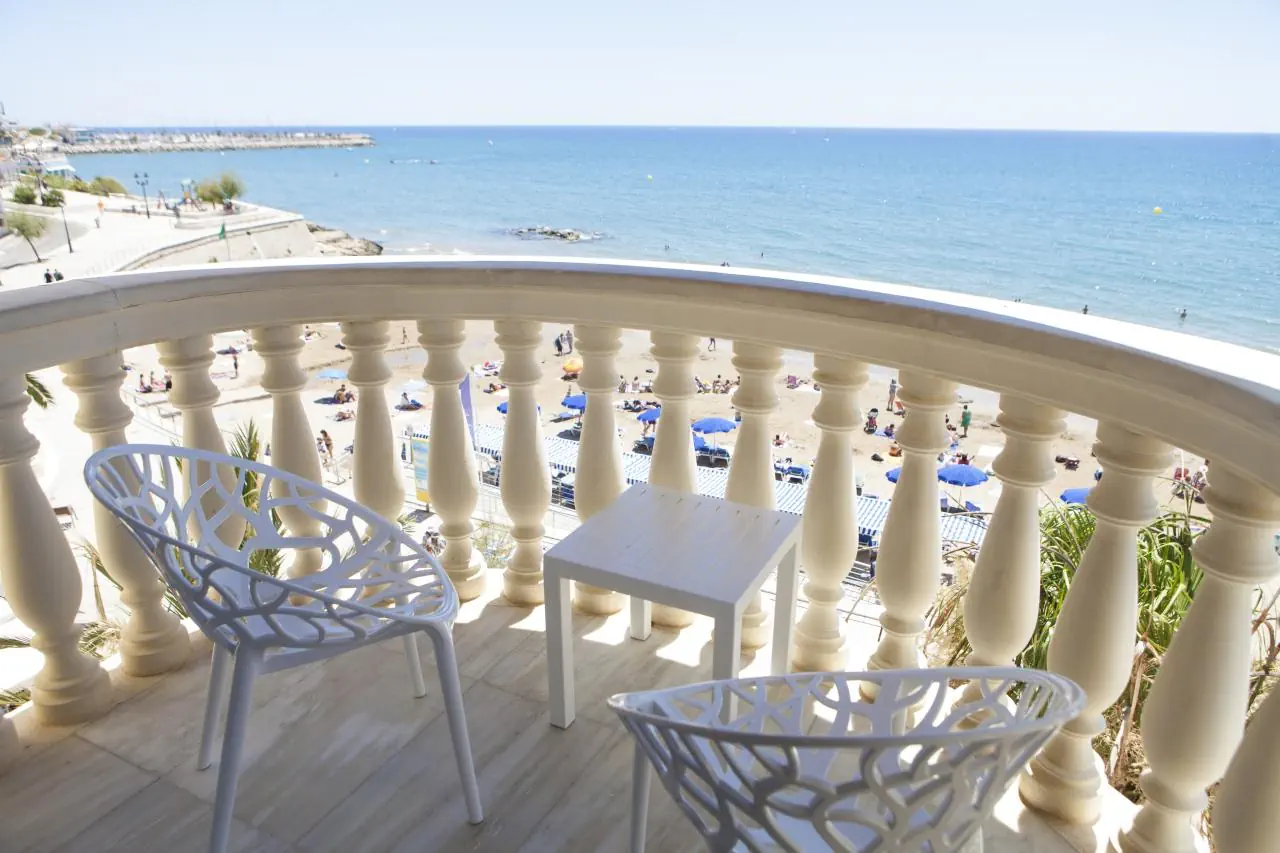 URH Sitges Platja - zdjęcie 12