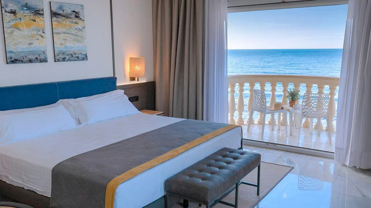 URH Sitges Platja - zdjęcie 11