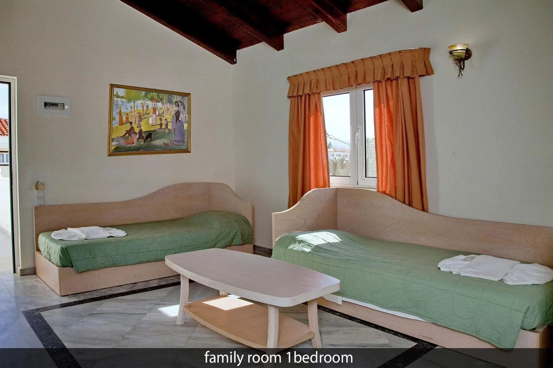 HOTEL: Joan Beach