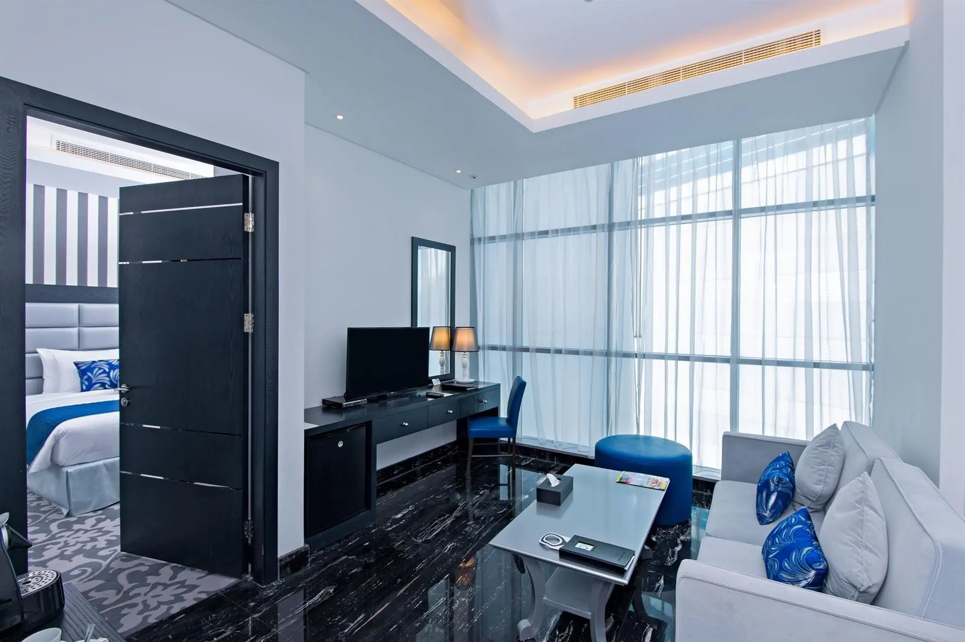 HOTEL: Signature 1 Hotel Tecom