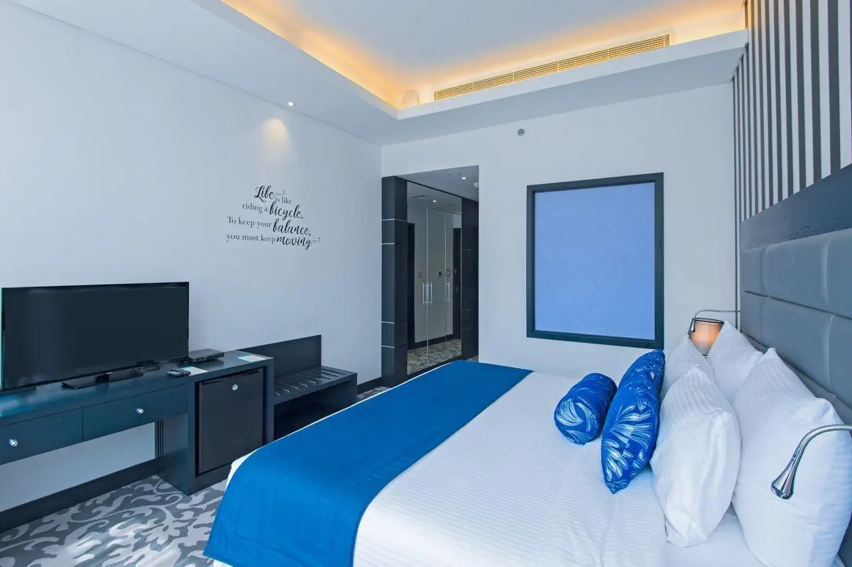 HOTEL: Signature 1 Hotel Tecom