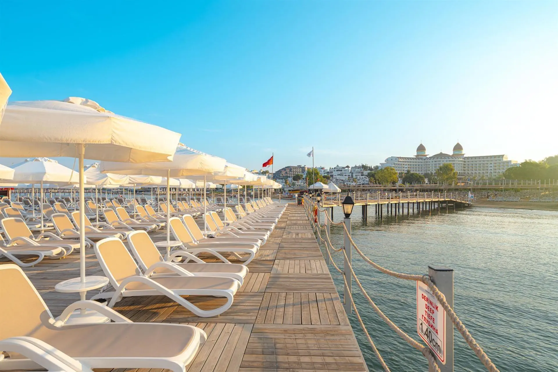 HOTEL: Kirman Sidemarin Beach & Spa
