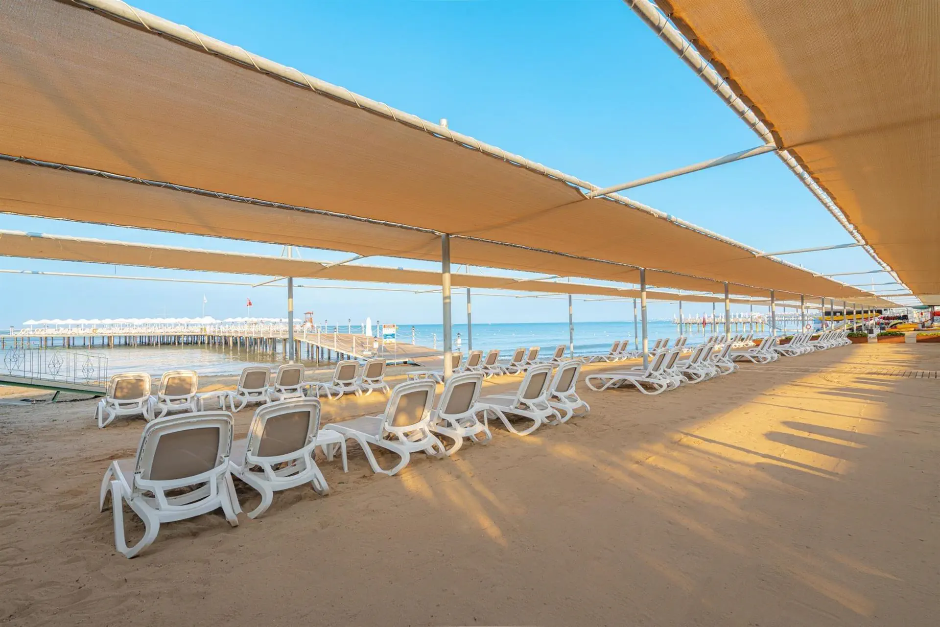 HOTEL: Kirman Sidemarin Beach & Spa