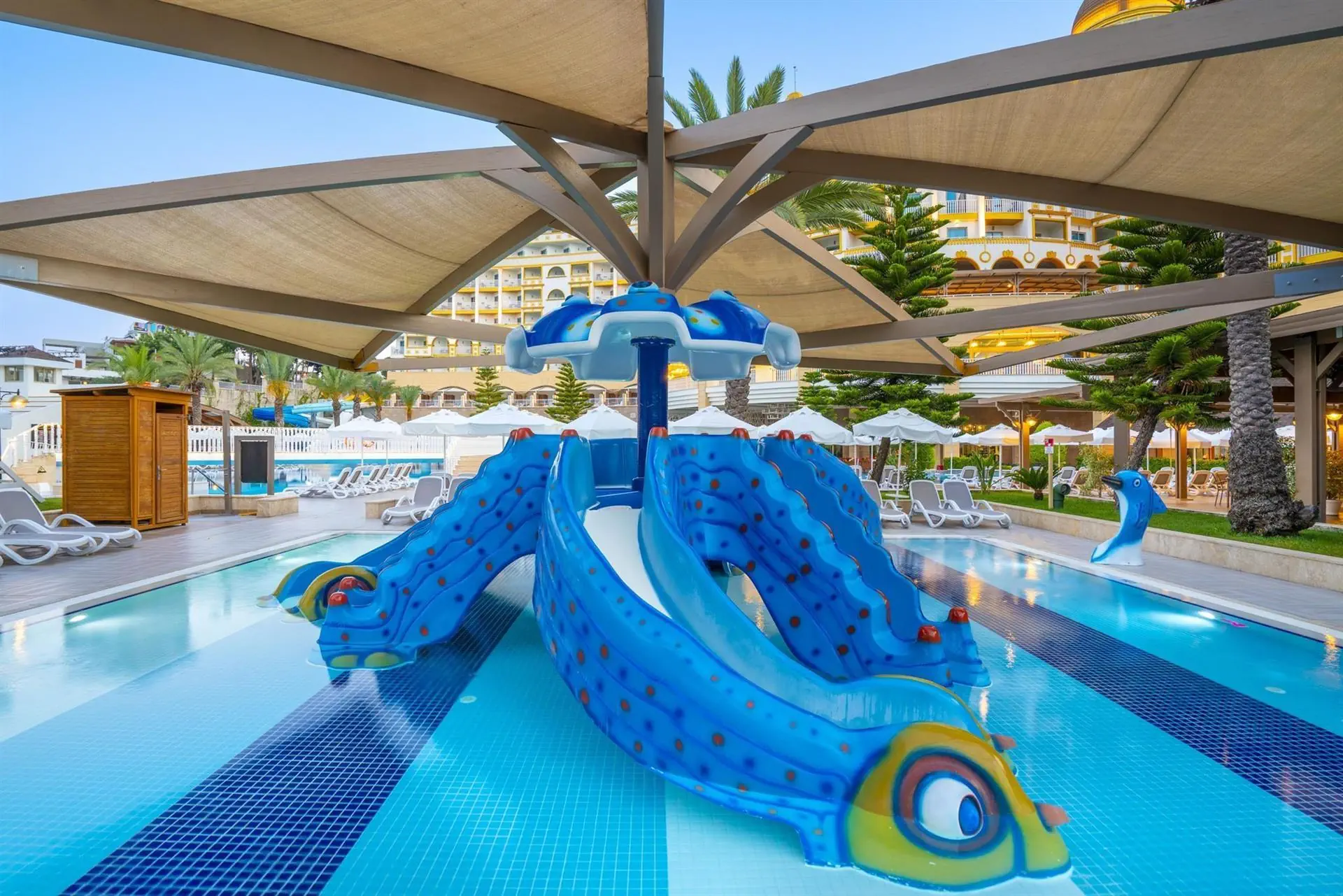 HOTEL: Kirman Sidemarin Beach & Spa