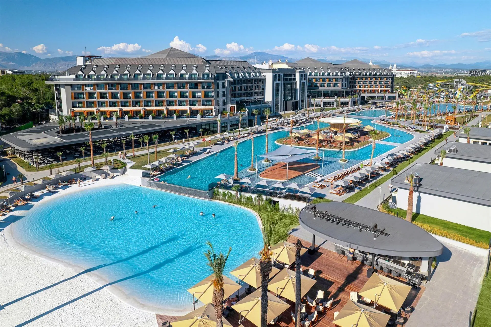 Lago Hotel