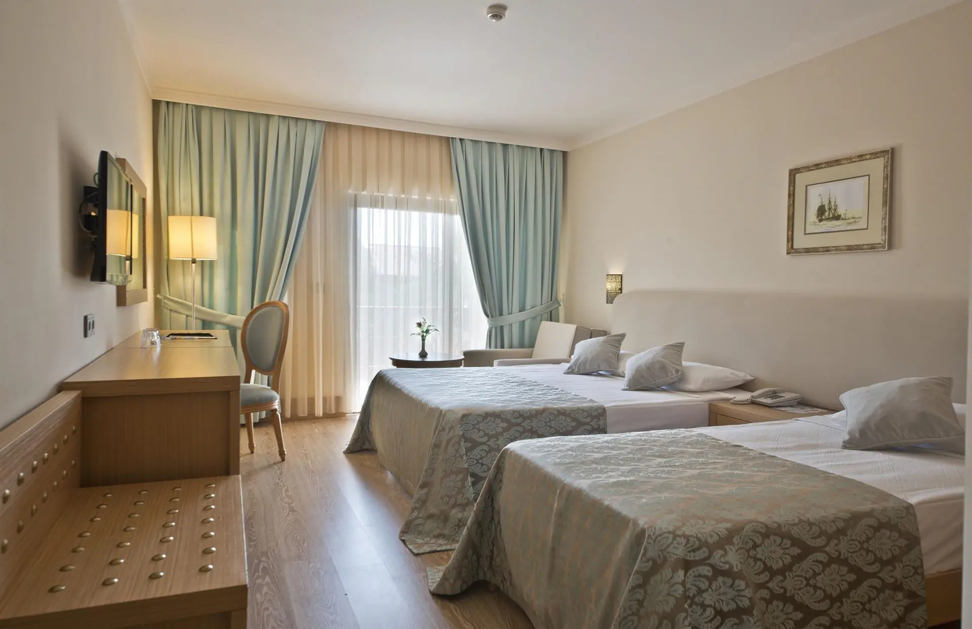 HOTEL: Gypsophila Holiday Village