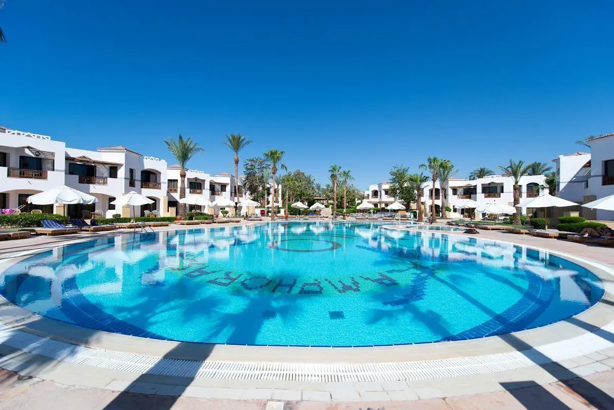 Amphoras Beach Hotel