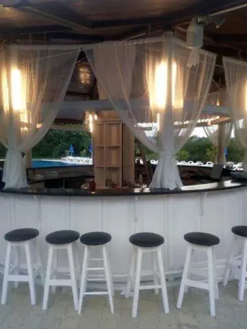 HOTEL: Amfibia Beach Complex