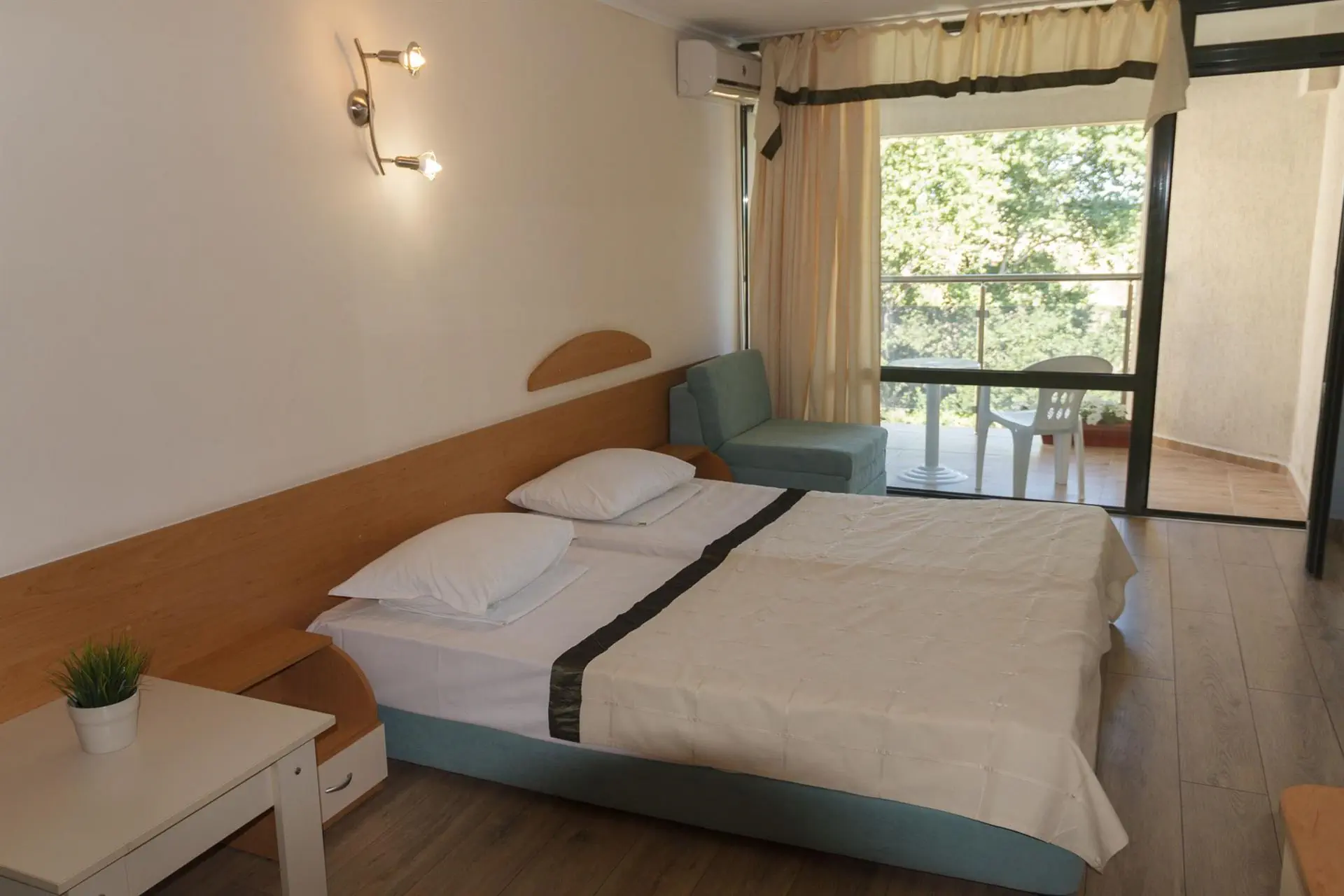 HOTEL: Amfibia Beach Complex
