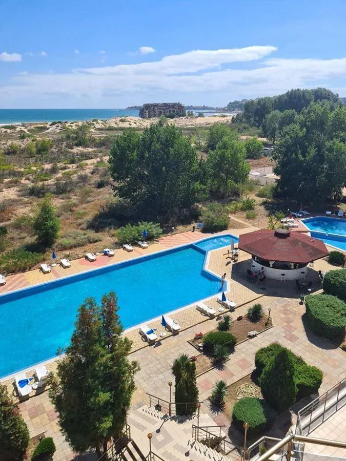 HOTEL: Amfibia Beach Complex