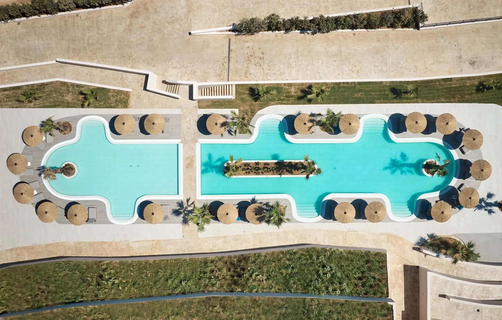 HOTEL: Oros Luxury Beach Resort