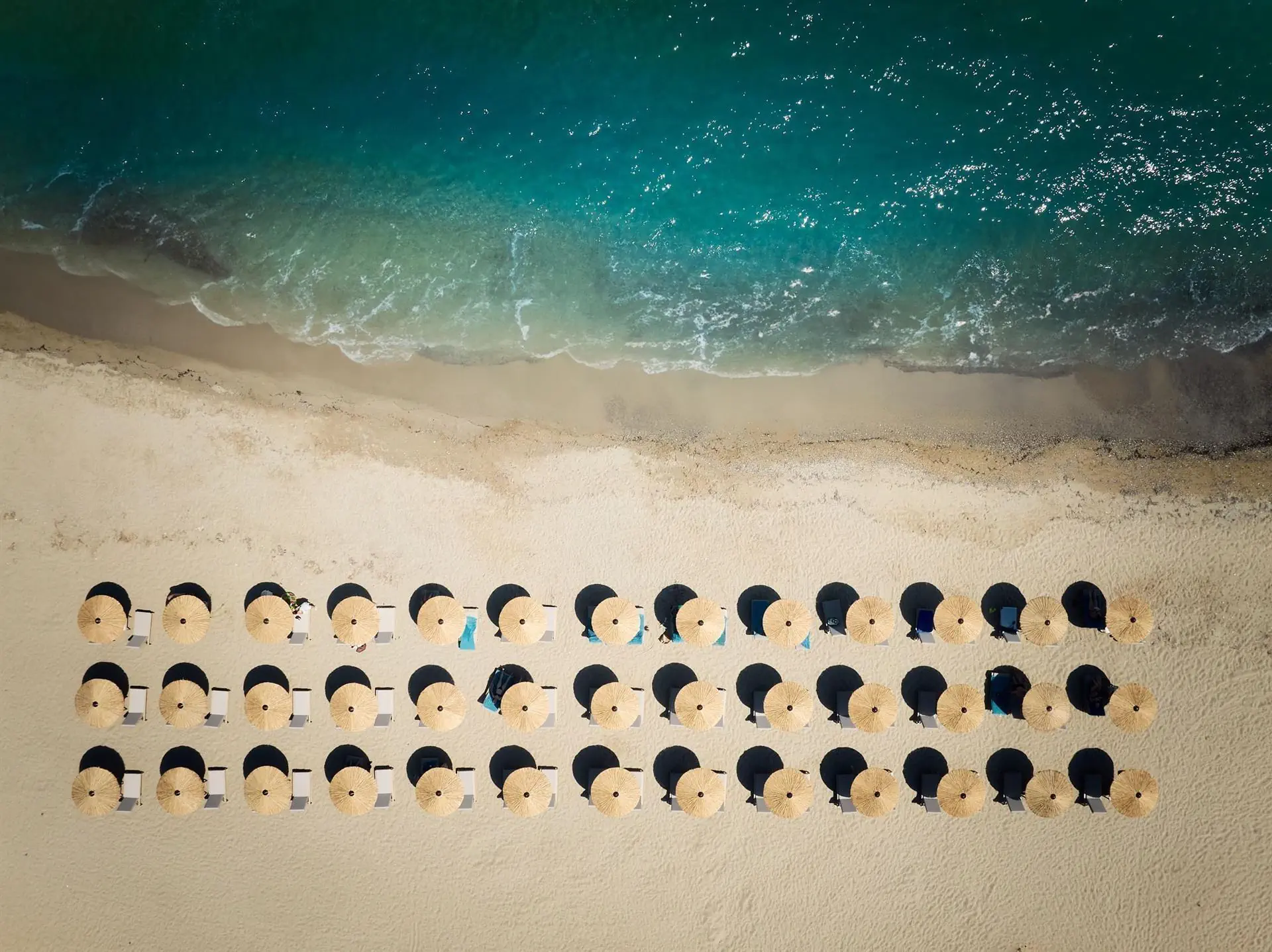 HOTEL: Oros Luxury Beach Resort
