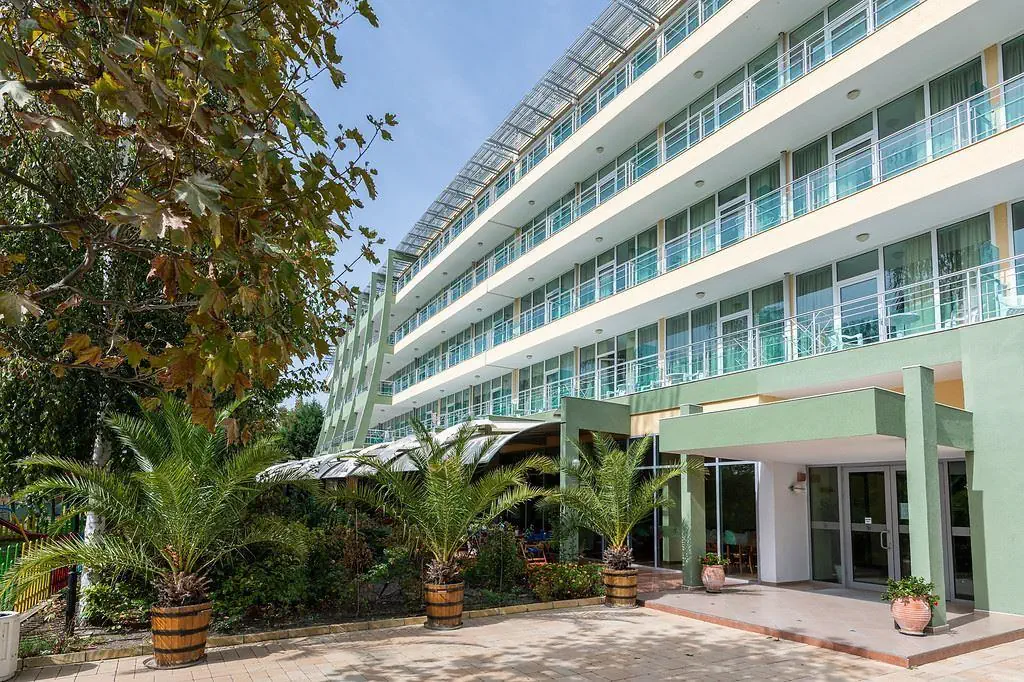 Ivana Palace