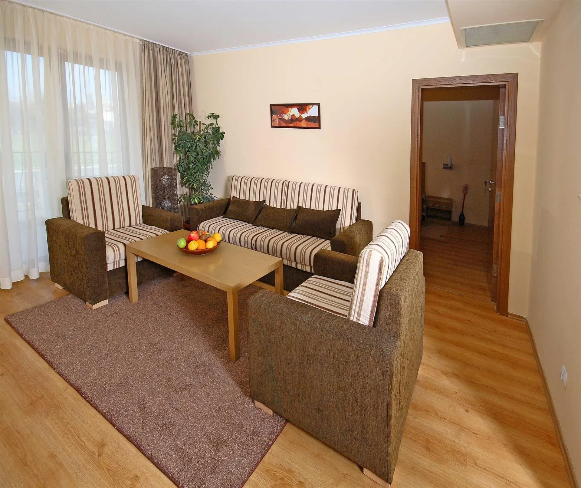 HOTEL: Martinez