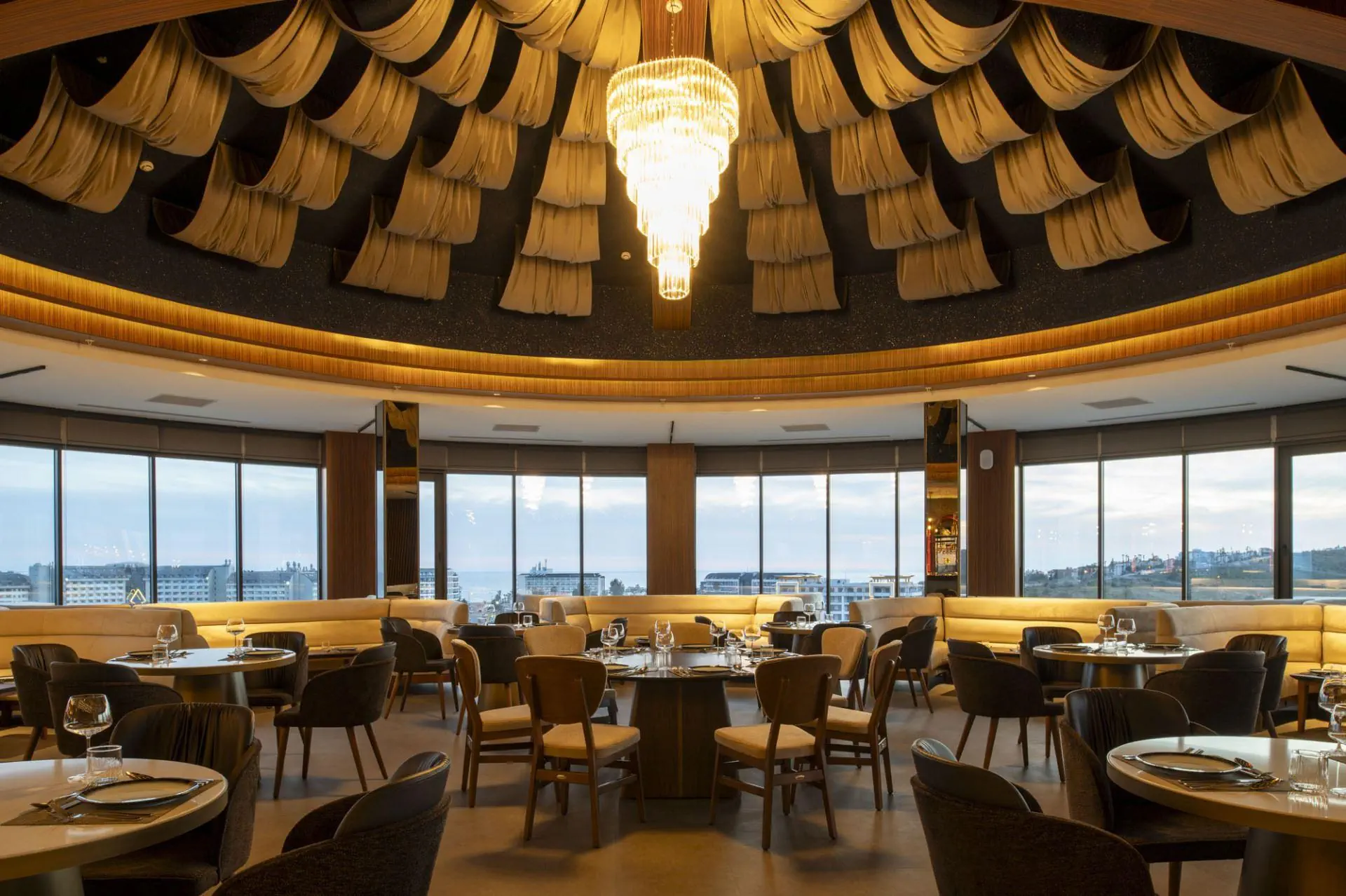 HOTEL: Azura World (Ex.Wyndham Alanya)