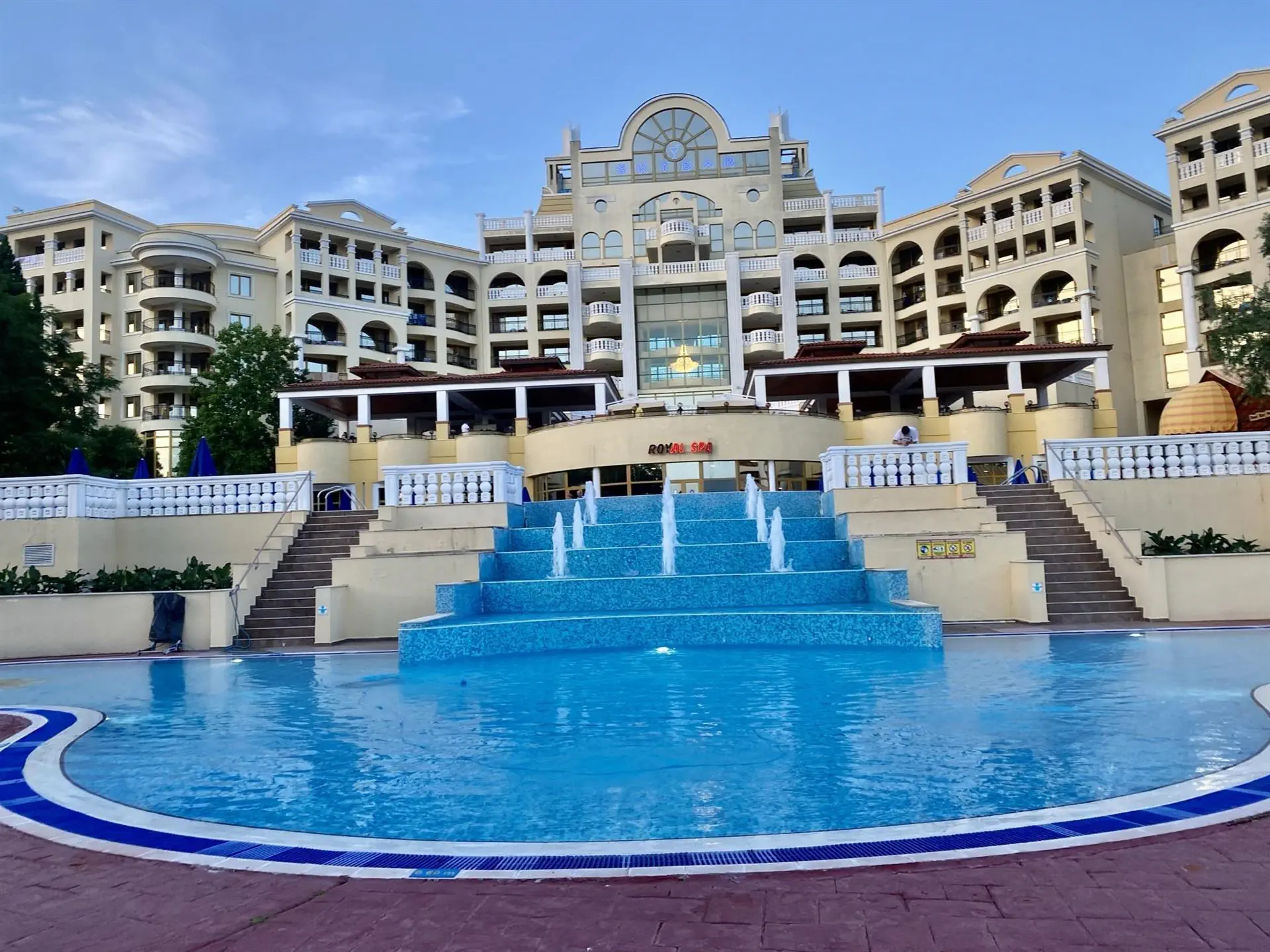 Marina Royal Palace
