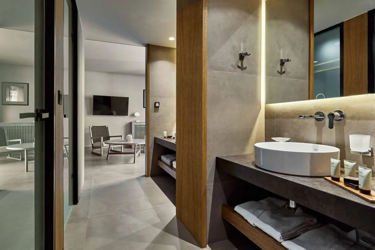HOTEL: Castello Infinity Suites (Adult Only 16+)