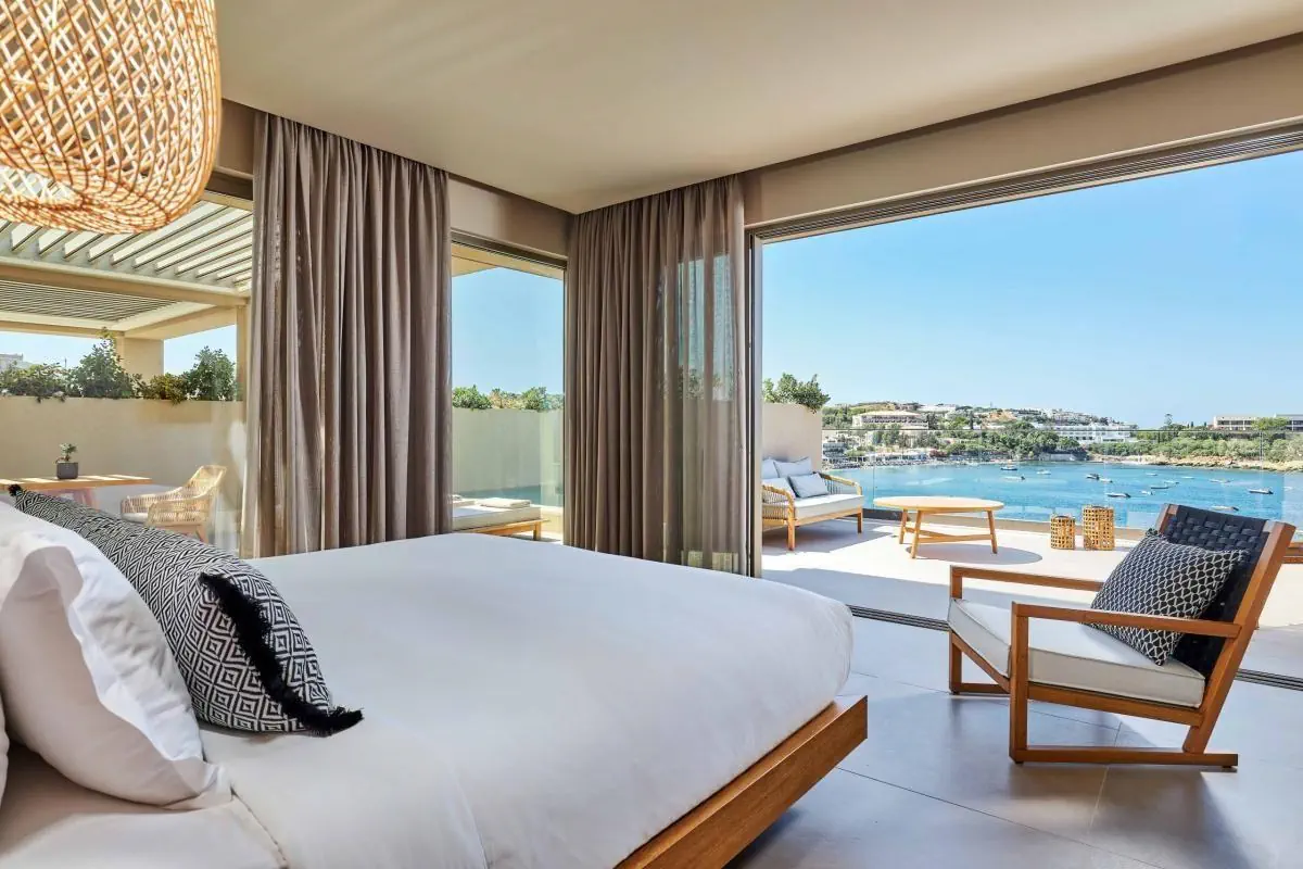 HOTEL: Castello Infinity Suites (Adult Only 16+)
