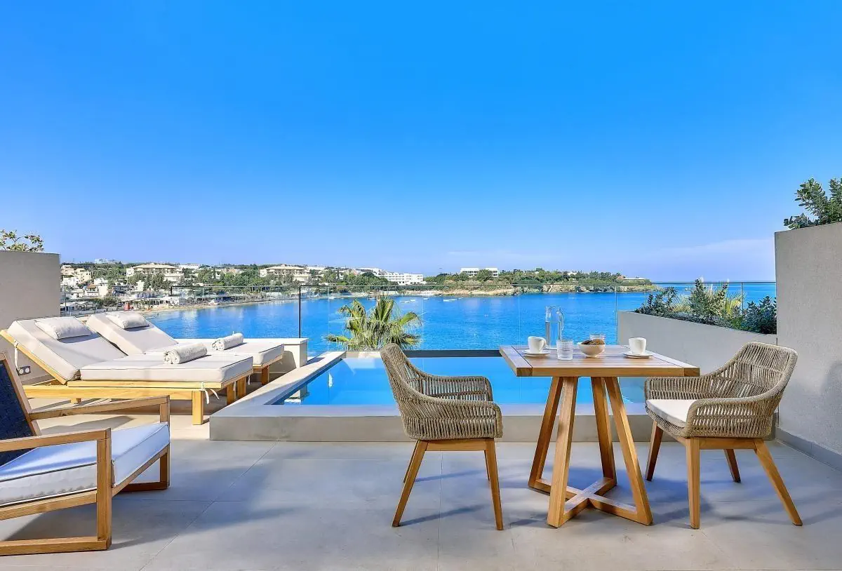 HOTEL: Castello Infinity Suites (Adult Only 16+)