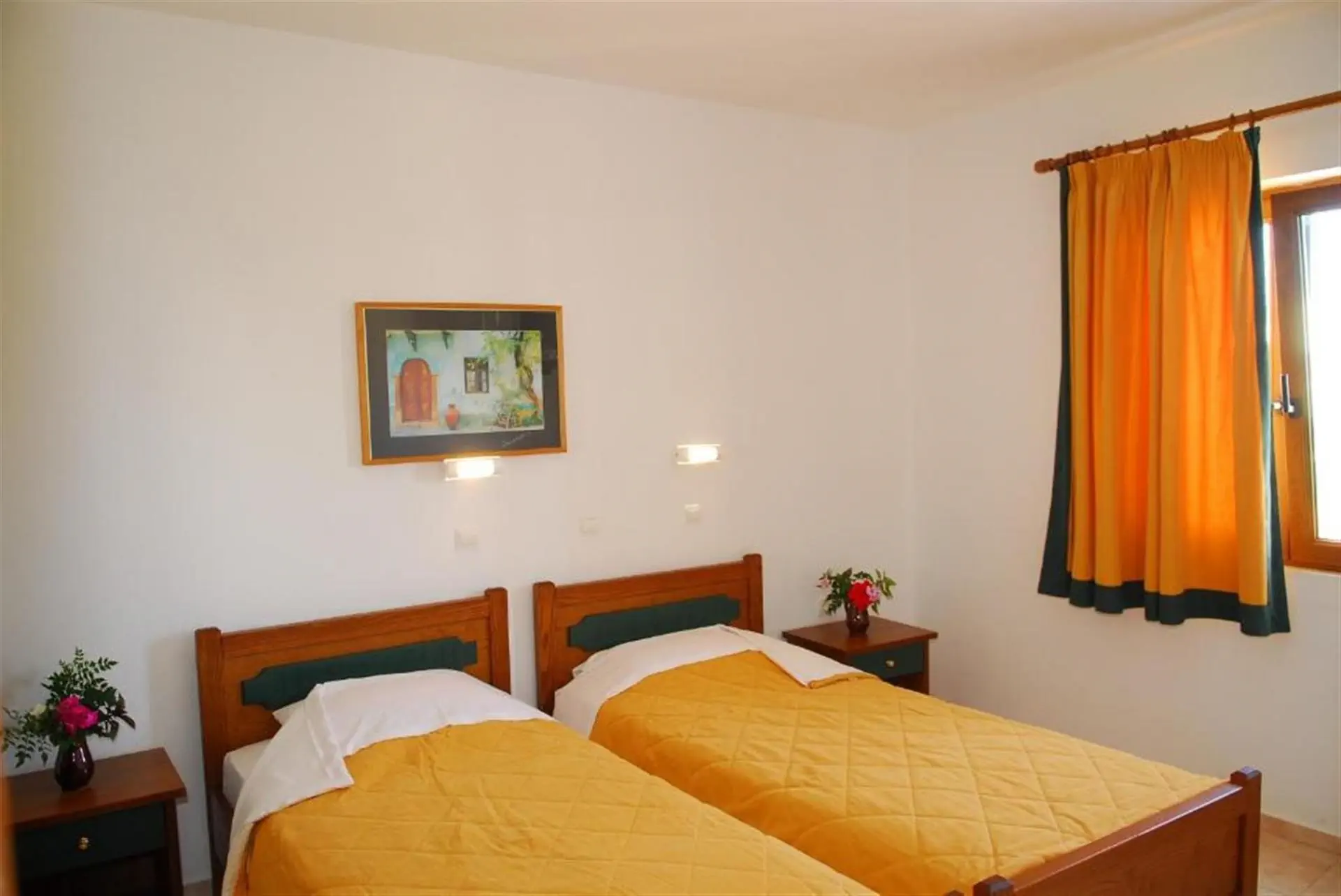 Apollo City Hotel