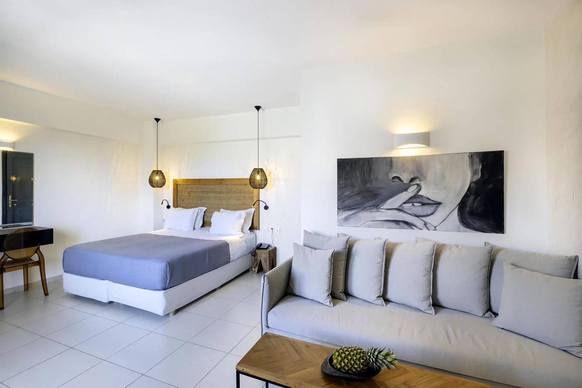 HOTEL: La Stella Suites
