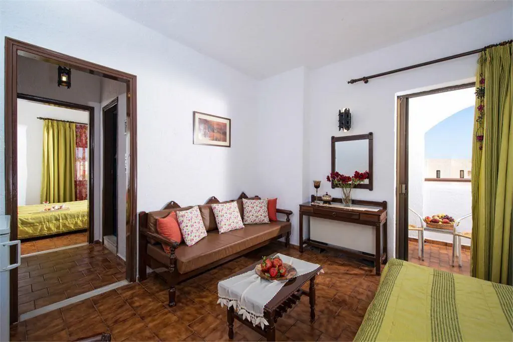 Malia Holidays Hotel