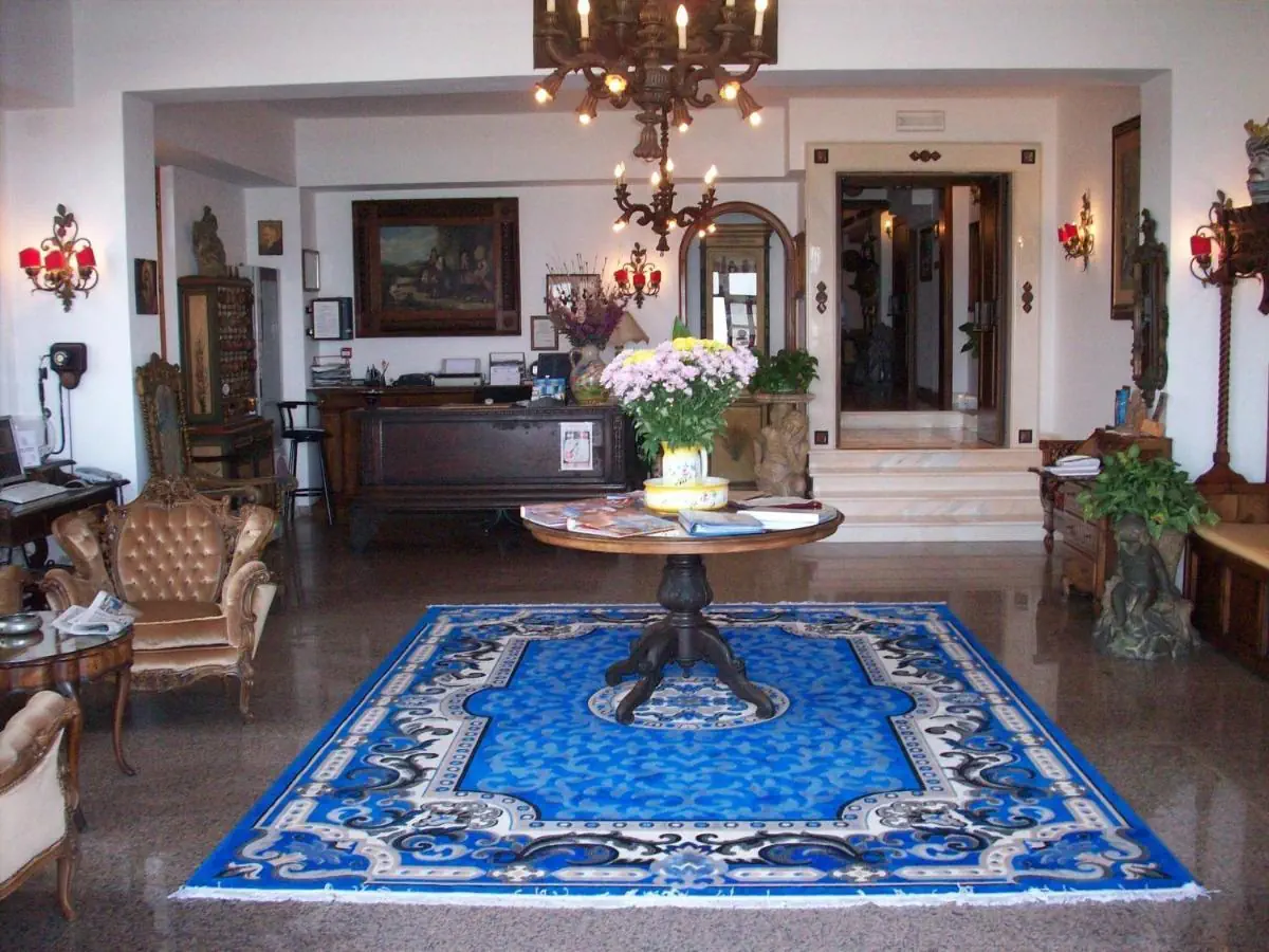 HOTEL La Riva