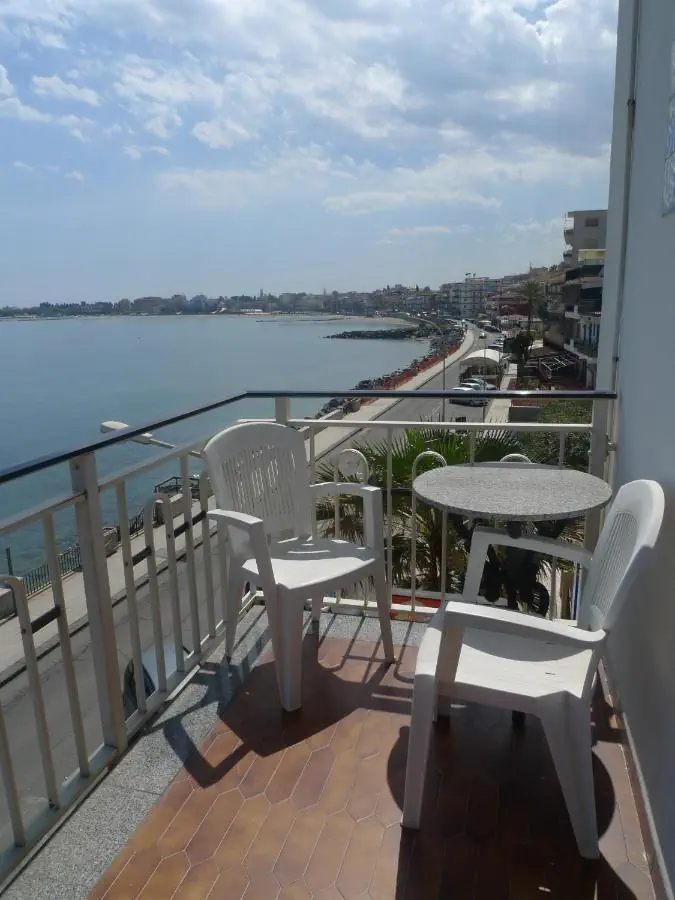 HOTEL La Riva