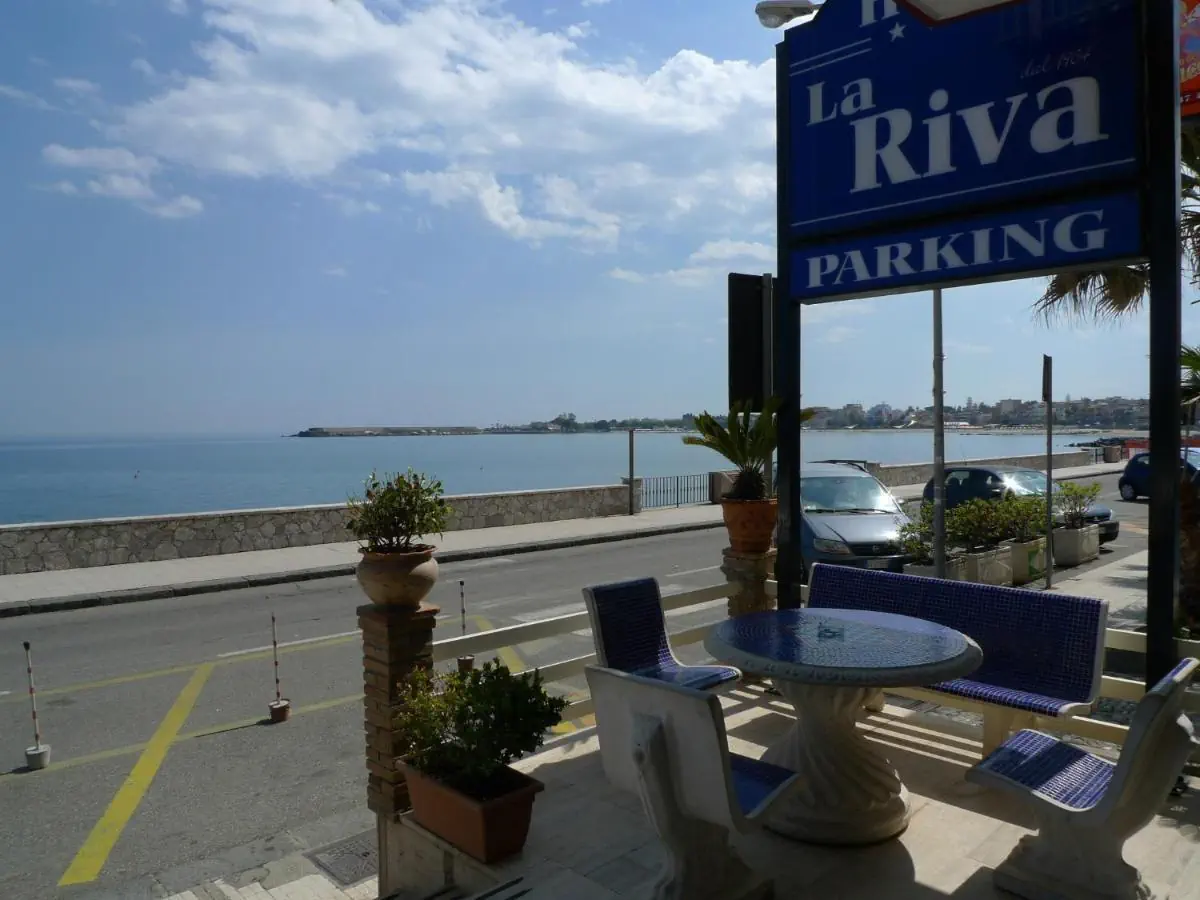 HOTEL La Riva
