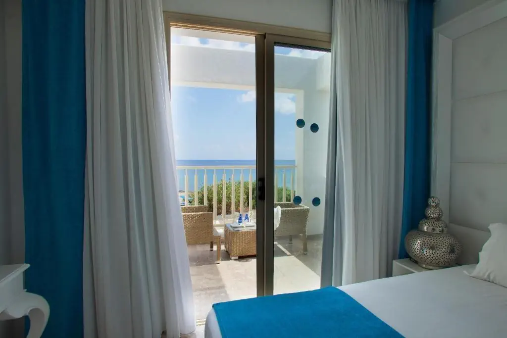 HOTEL Louis Althea Kalamies Luxury Villas